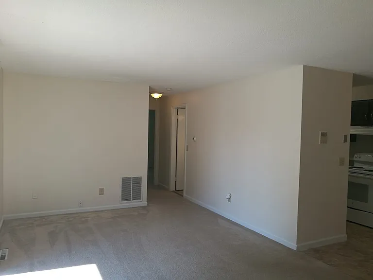 1432 Willard Ave #306 — Photo 8
