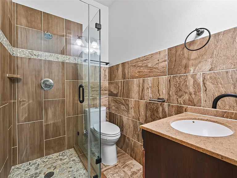 26210 Cloverland Park Ln — Photo 15