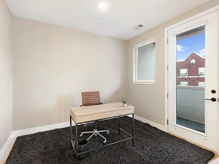 2729 W 28th Ave #301 — Photo 16