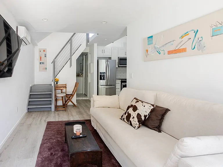 4055 Coolidge Ave #A — Photo 6