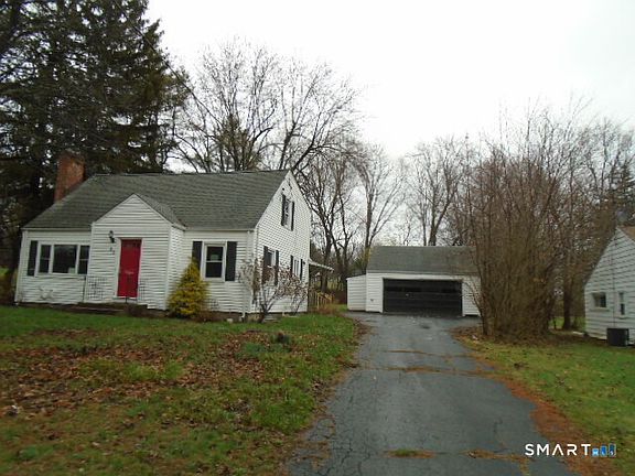 3rd image of 51 Two Mile Road