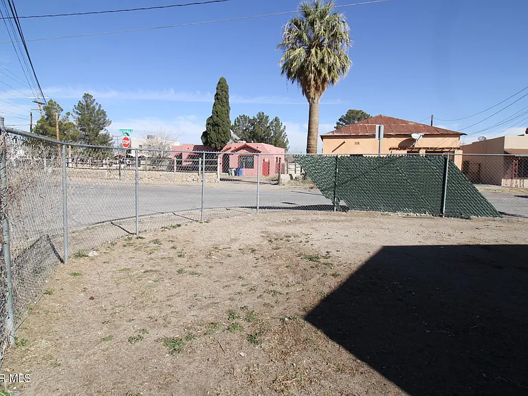 8903 Old County Road A #EL — Photo 35