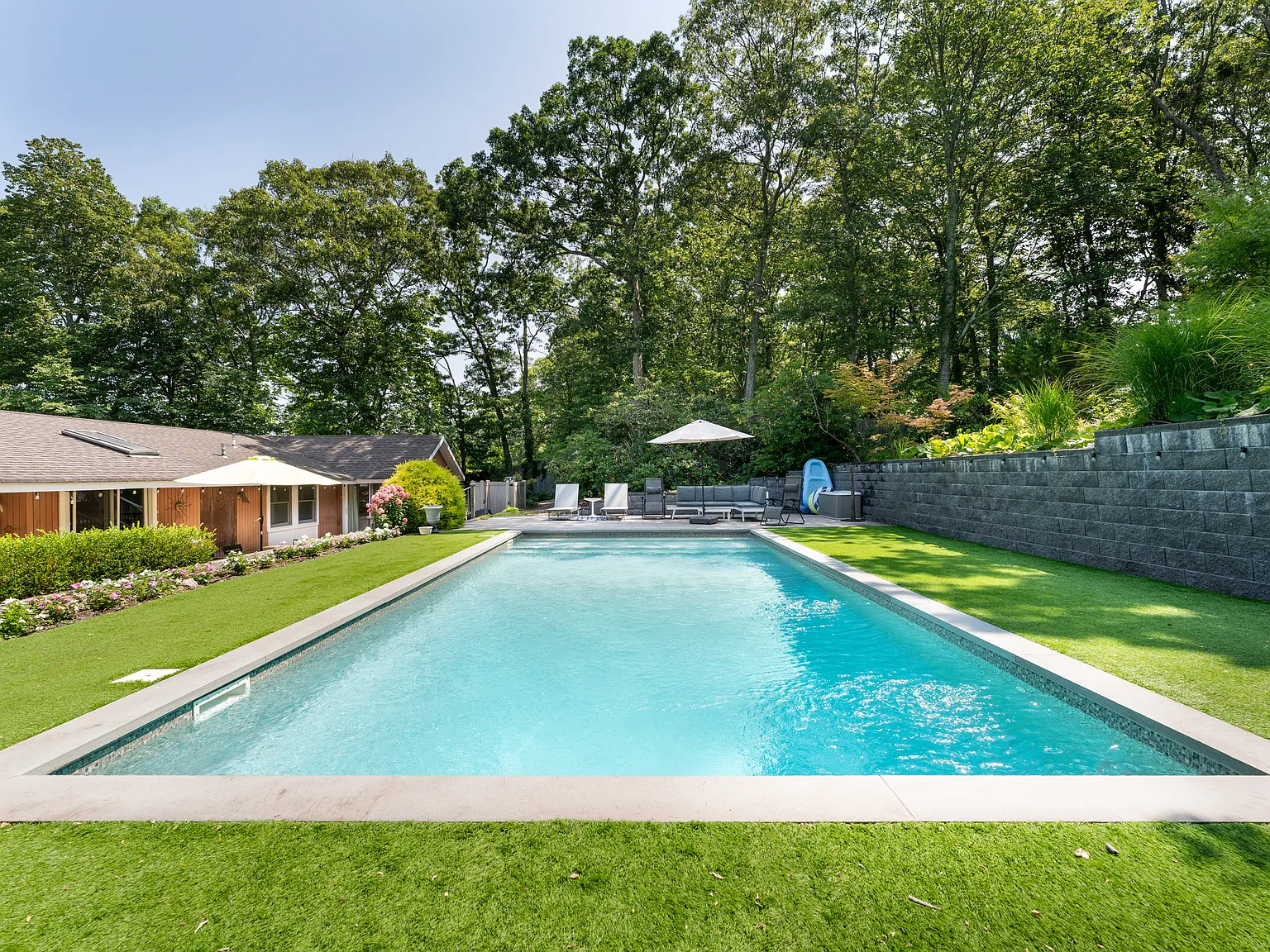Come for Relaxation and Privacy in the off season — Photo 2