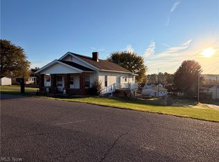403 Carrie Ave, Barnesville, OH 43713