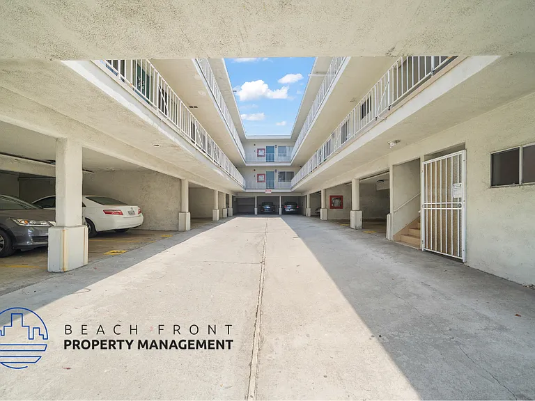 2700 Aviation Blvd #2704 — Photo 11