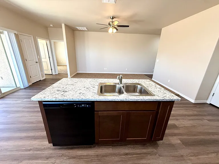 3572 Charleston Loop — Photo 10