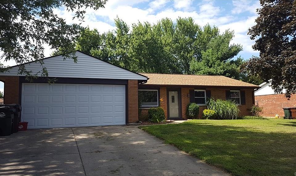 1st image of 2162 Carolina Dr
