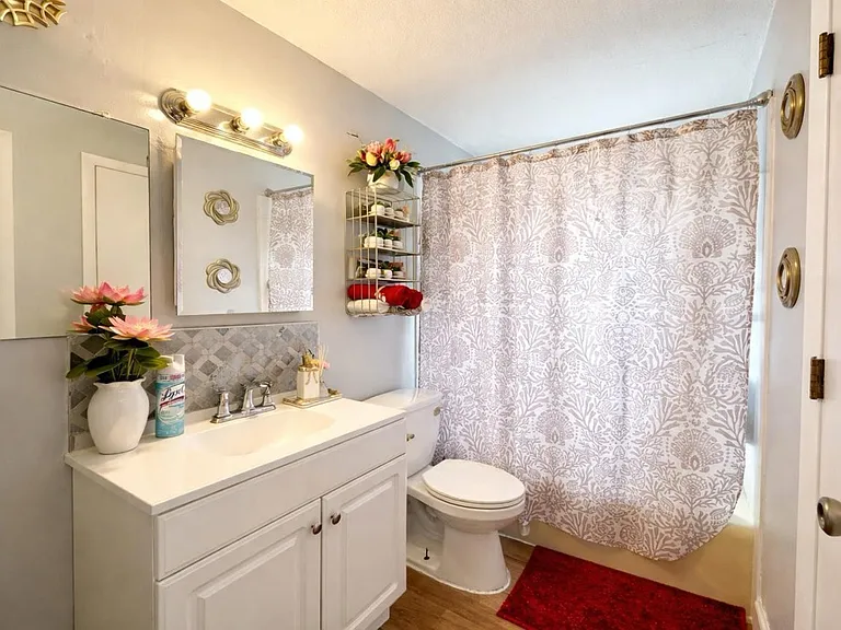 800 County St #8 — Photo 7