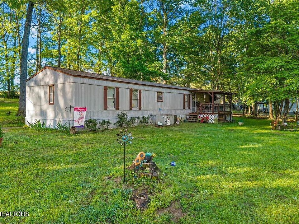 1st image of 526 Forkners Chapel Rd