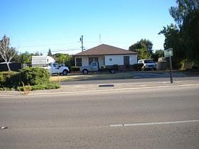 1st image of 5024 E Belmont Ave