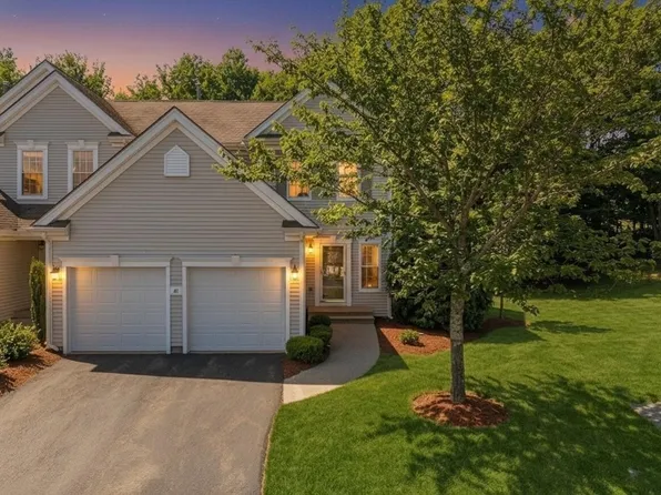47 Buttercup Ln #47, South Grafton, MA 01560