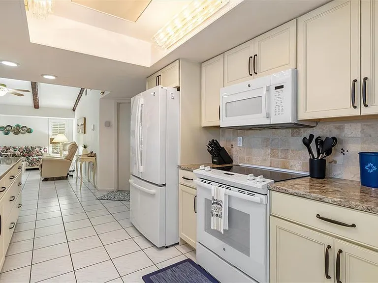 2220 Broad Ranch Dr — Photo 41