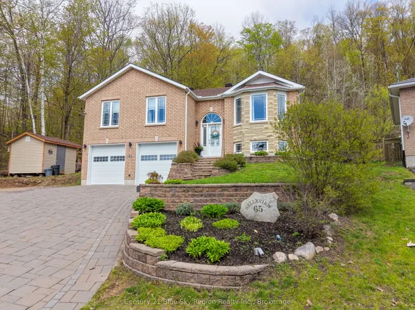 65 Belleview Cres, North Bay, ON P1B 8V2