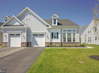 96 Bridge Blvd, Mount Holly, NJ 08060