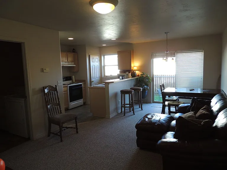 3301 Laredo Dr #B — Photo 3