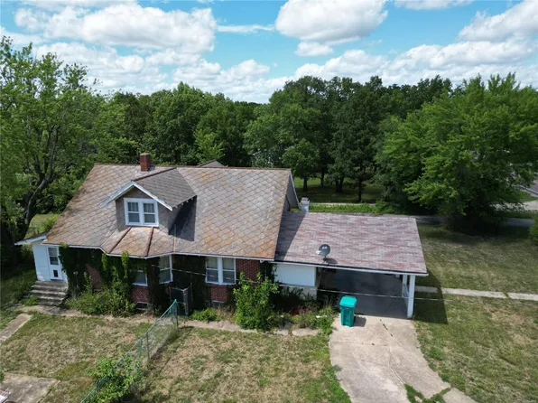 1211 S Bernhardt Ave, Gerald, MO 63037