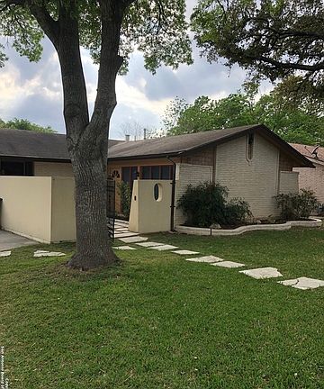 2nd image of 6706 Forest Haven St