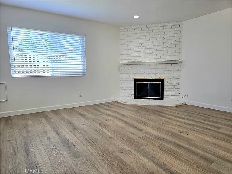 12162 Bailey St — Photo 2