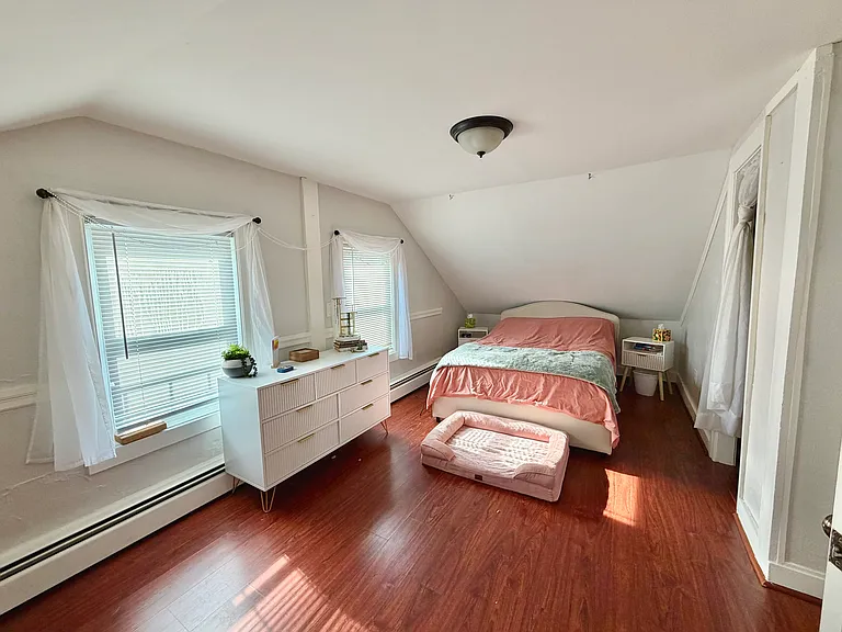 71 Commodore St #2 — Photo 16