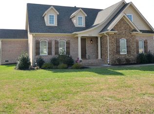 5411 Red Fox Dr, Oak Ridge, NC 27310