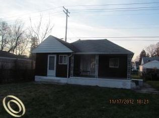 7701 Rosemont Ave, Detroit, MI 48228