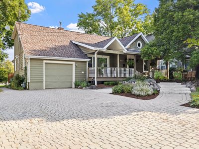 560 E 7th St, Lockport, IL, 60441