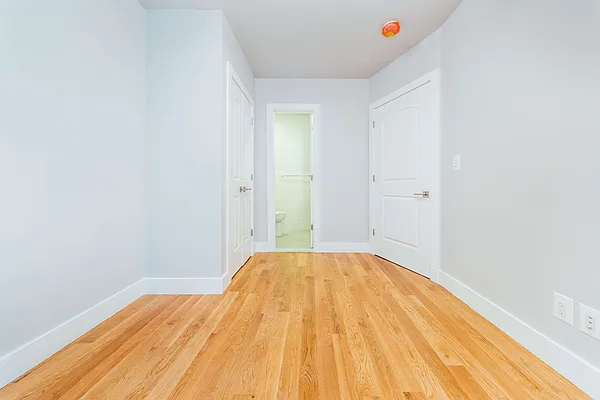 Rented by Nooklyn NYC LLC | media 14