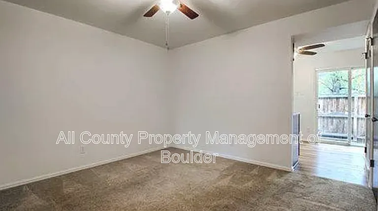 1615 Cottonwood Dr #13 — Photo 8