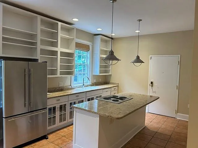 717 Pine St #717 — Photo 9