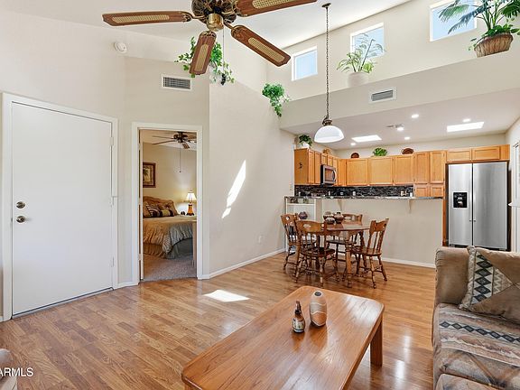 3rd image of 14300 W BELL Road #211