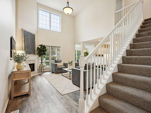 3rd image of 1231 Sanctuary Pl #31