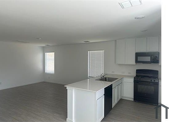 4th image of 1430 Merlin Bluff St