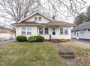 195 Wendhurst Dr, Greece, NY 14616