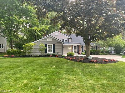 578 Wildbrook Dr, Bay Village, OH, 44140