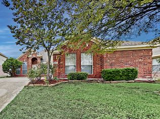 7516 Sunburst Trl, Denton, TX 76210