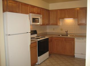 150 Harmony Dr APT 8, Edwardsville, IL 62025