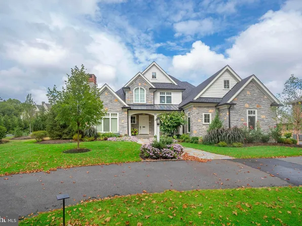 1011 Kent Rd, Wilmington, DE 19807