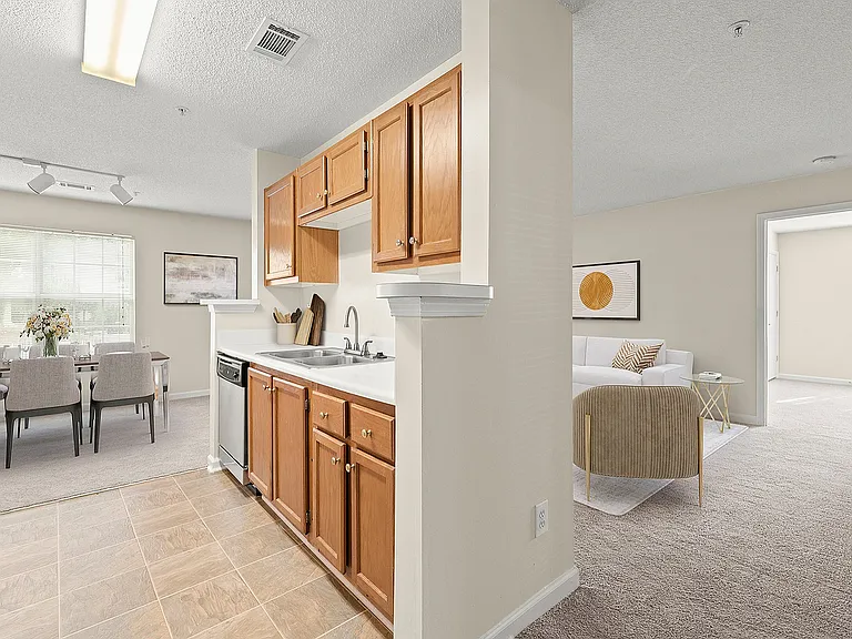 Dining to Kitchen to Living_final