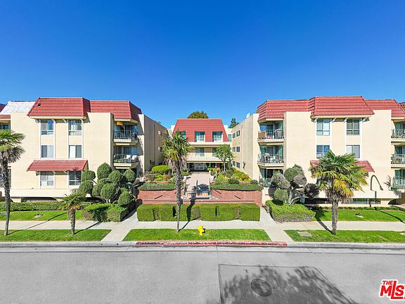 2nd image of 5845 Doverwood Dr Unit 113