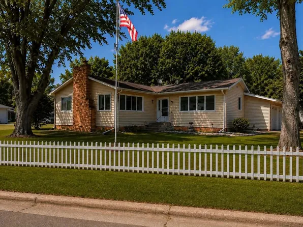 414 Herwig Dr, Pardeeville, WI 53954