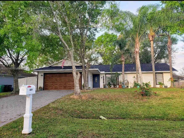 4644 SW Carib St, Port Saint Lucie, FL 34953