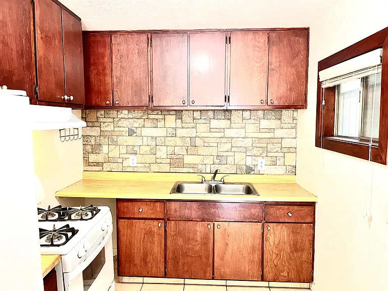 2975 Sacramento Ave #M — Photo 5