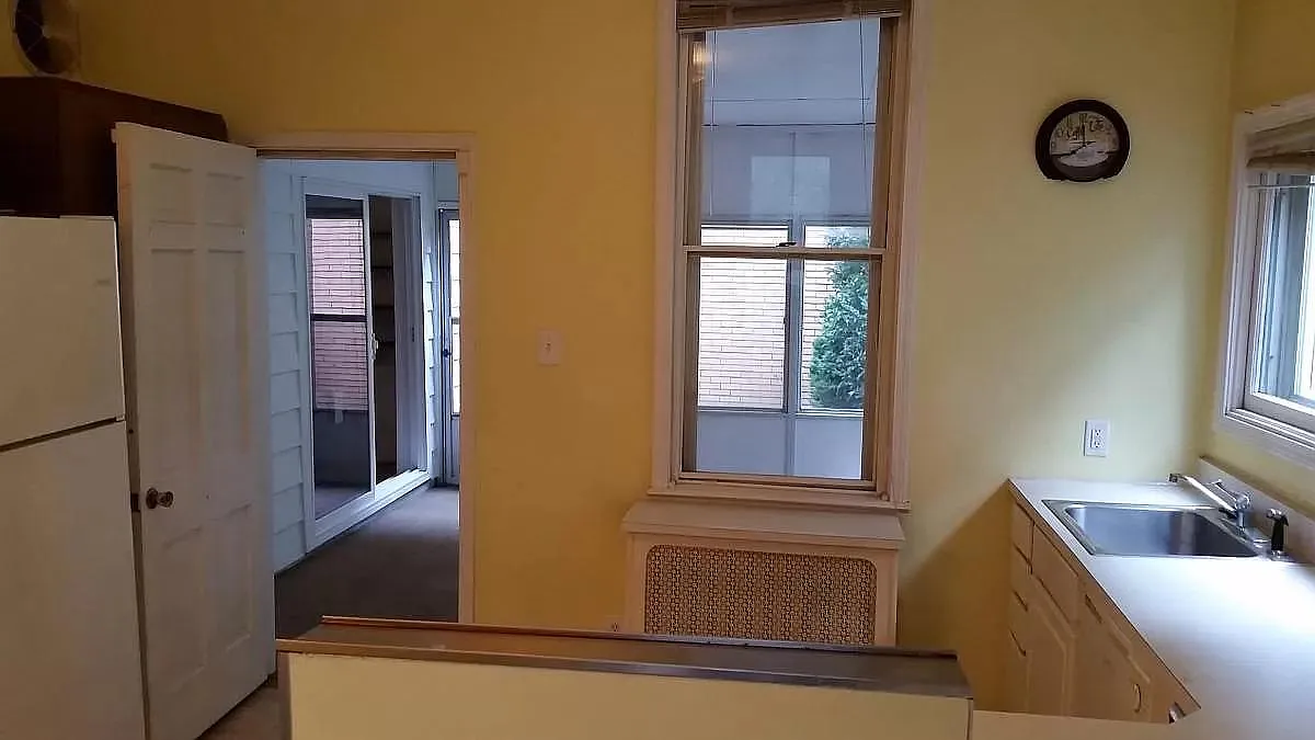 3 bed, 3.5 bath, 1875 sqft, $1,800 — Photo 4