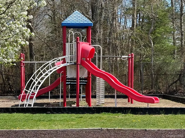 238 Artist Lake Dr — Photo 21