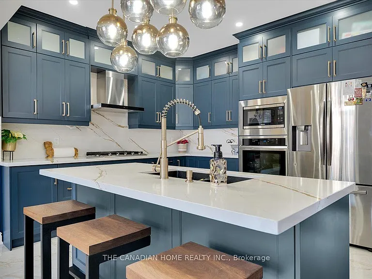 33 Denali Cres — Photo 17