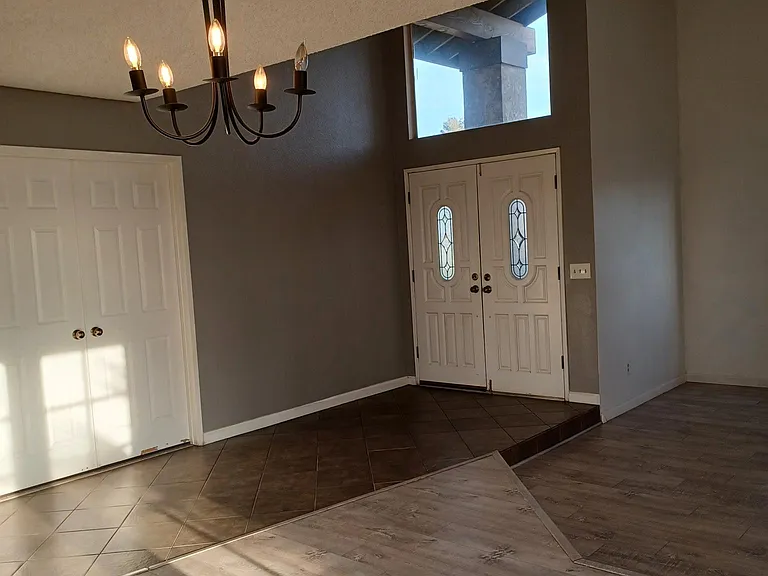 Pueblo Rd — Photo 2