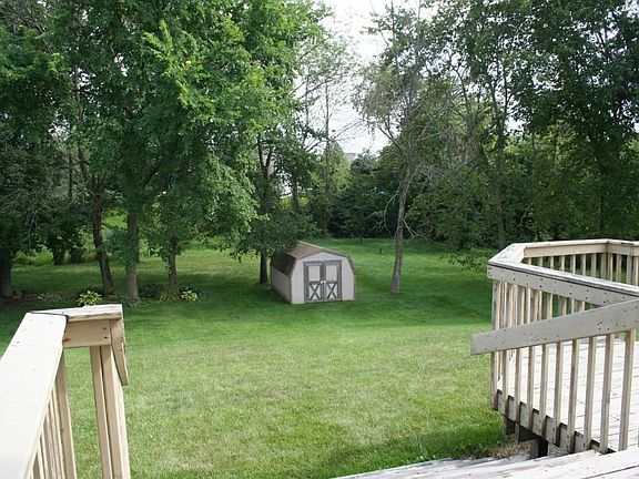 4th image of 9141 Firstgate Dr