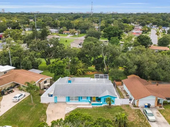 1948 Byram Dr, Clearwater, FL 33755