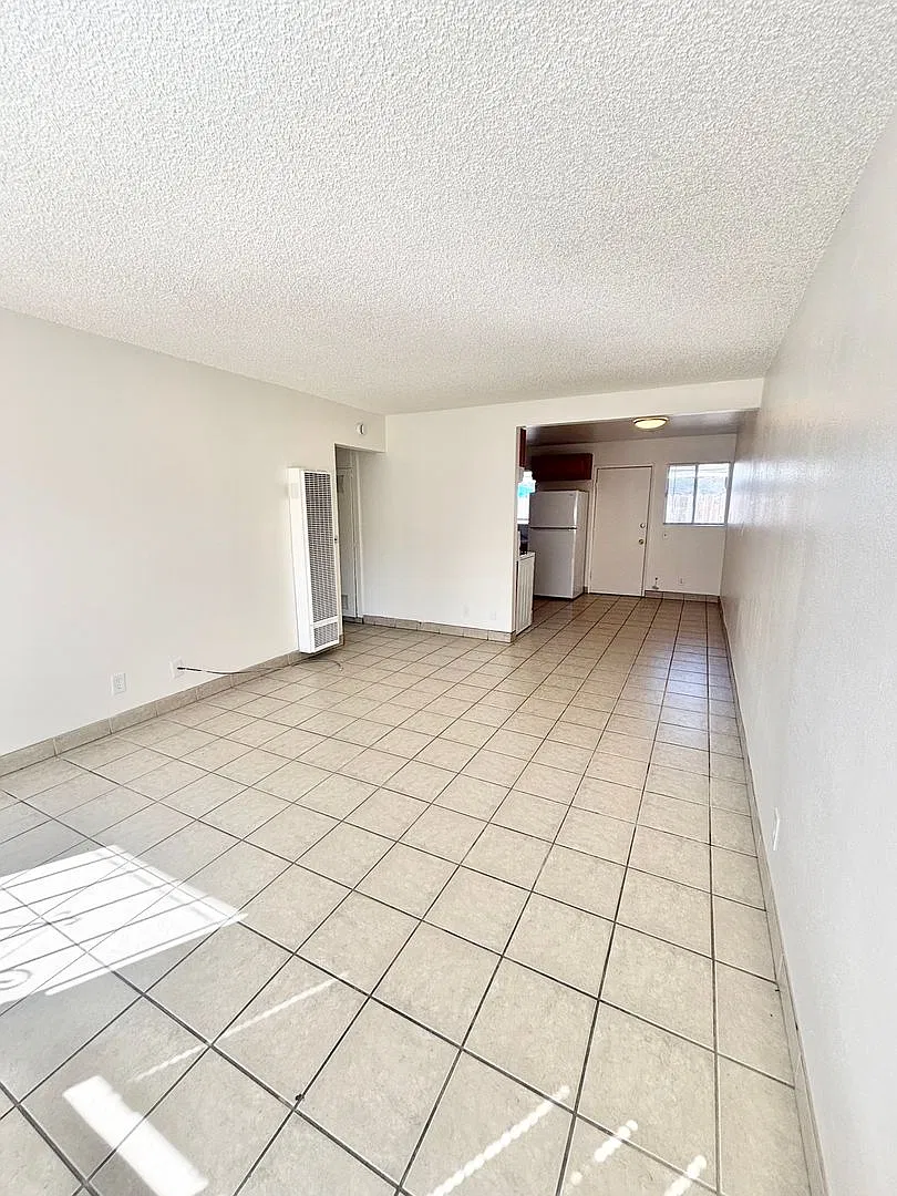 L417 — Photo 2