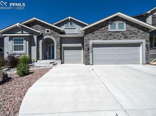10426 Sharon Springs Dr, Colorado Springs, CO 80924